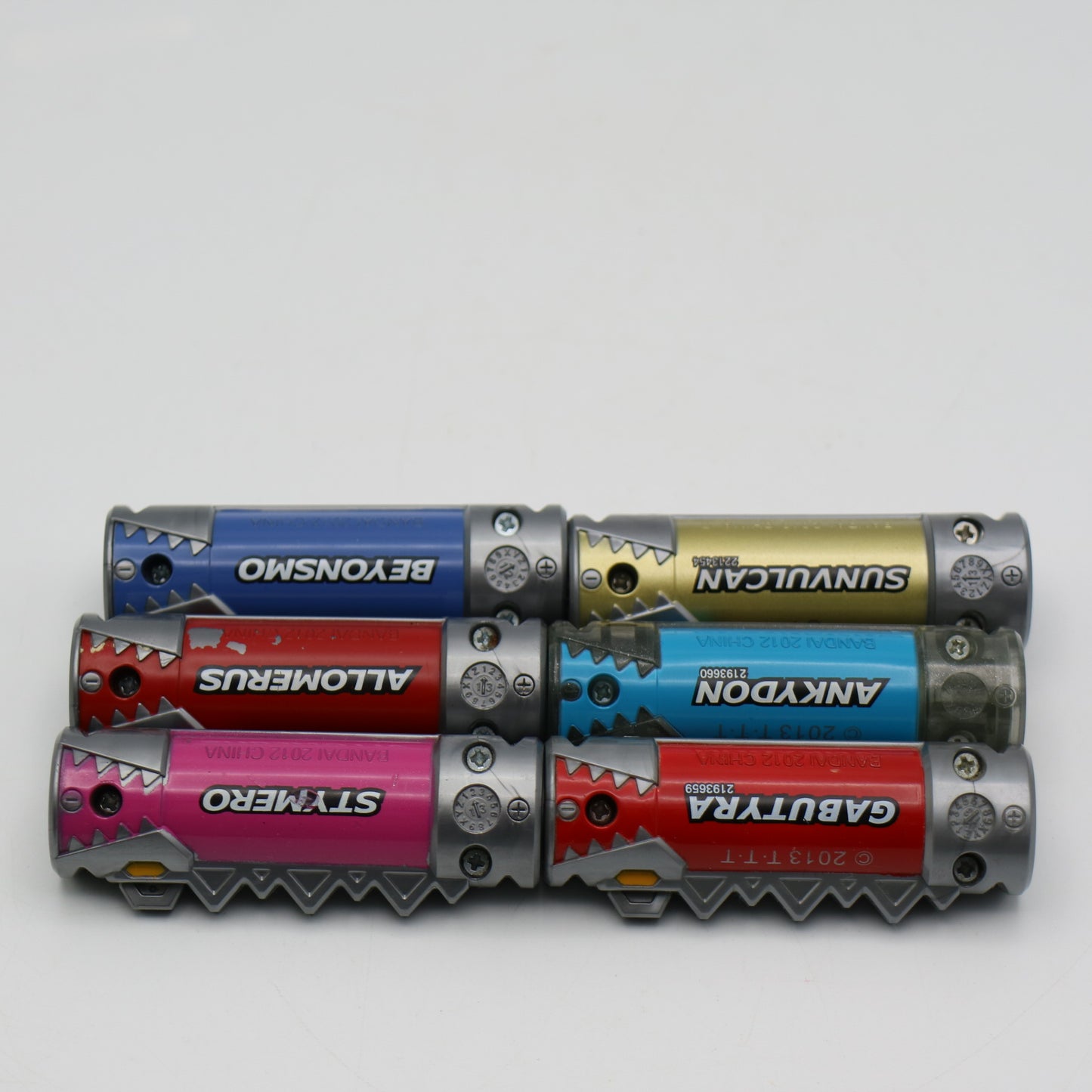 Dino Morpher,Dino Saber,Dino Com/Power Rangers Dino Charge-Gaburevolver,Gaburicalibur,Mobuckle/Zyuden Sentai Kyoryuger