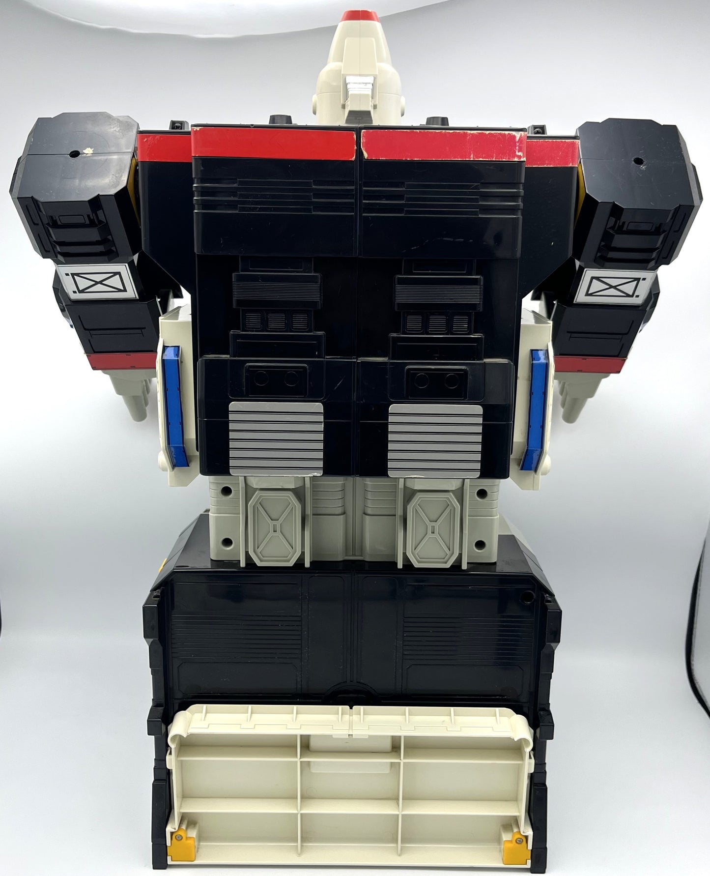Max Magma Base/Power Rangers Supersonic