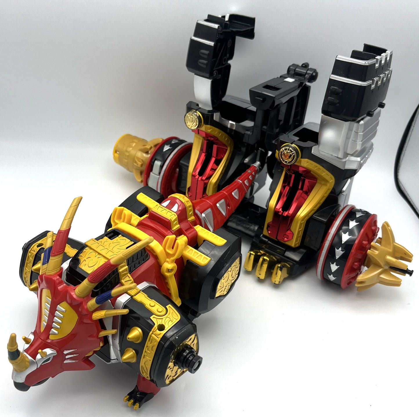 Mezodon Megazord/Power rangers Dino Thunder