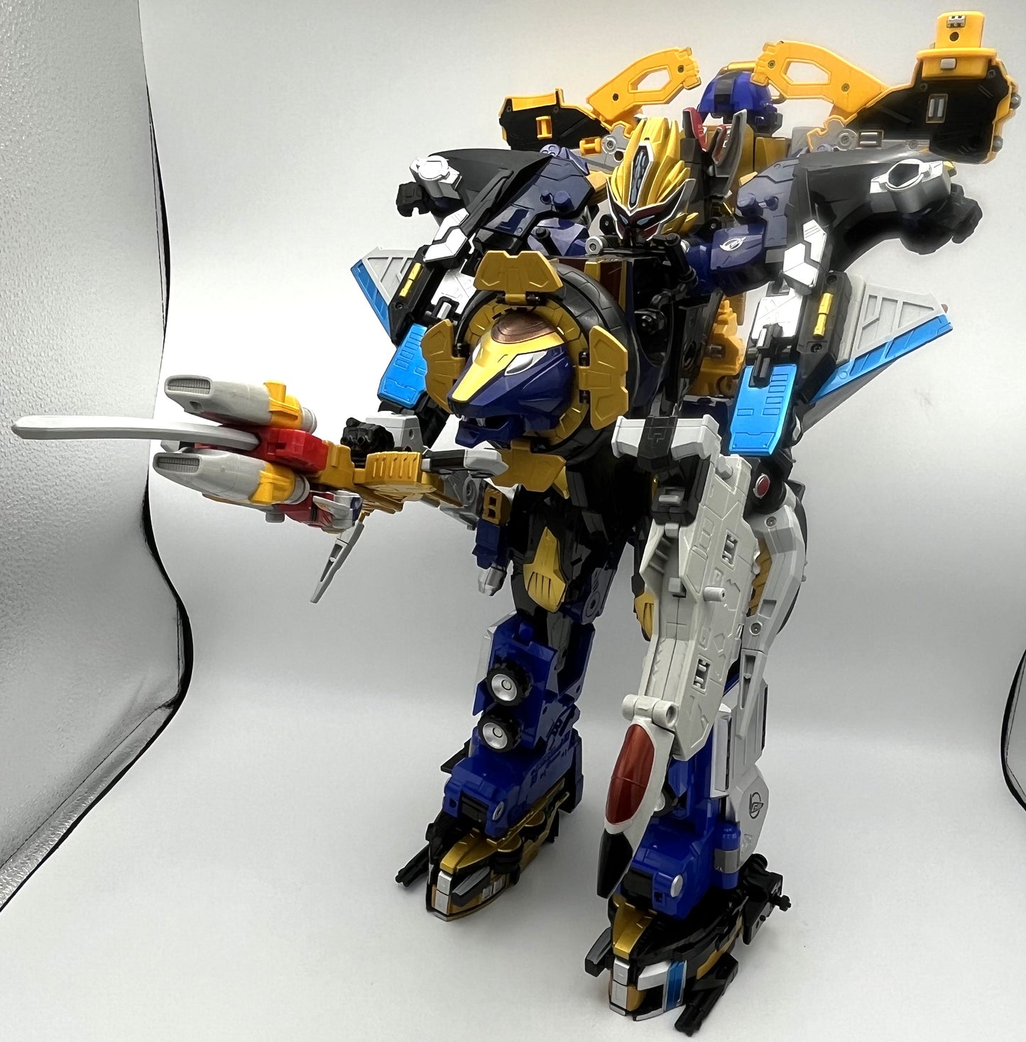 Beast X King Ultra Zord/Power Rangers Beast Morphers