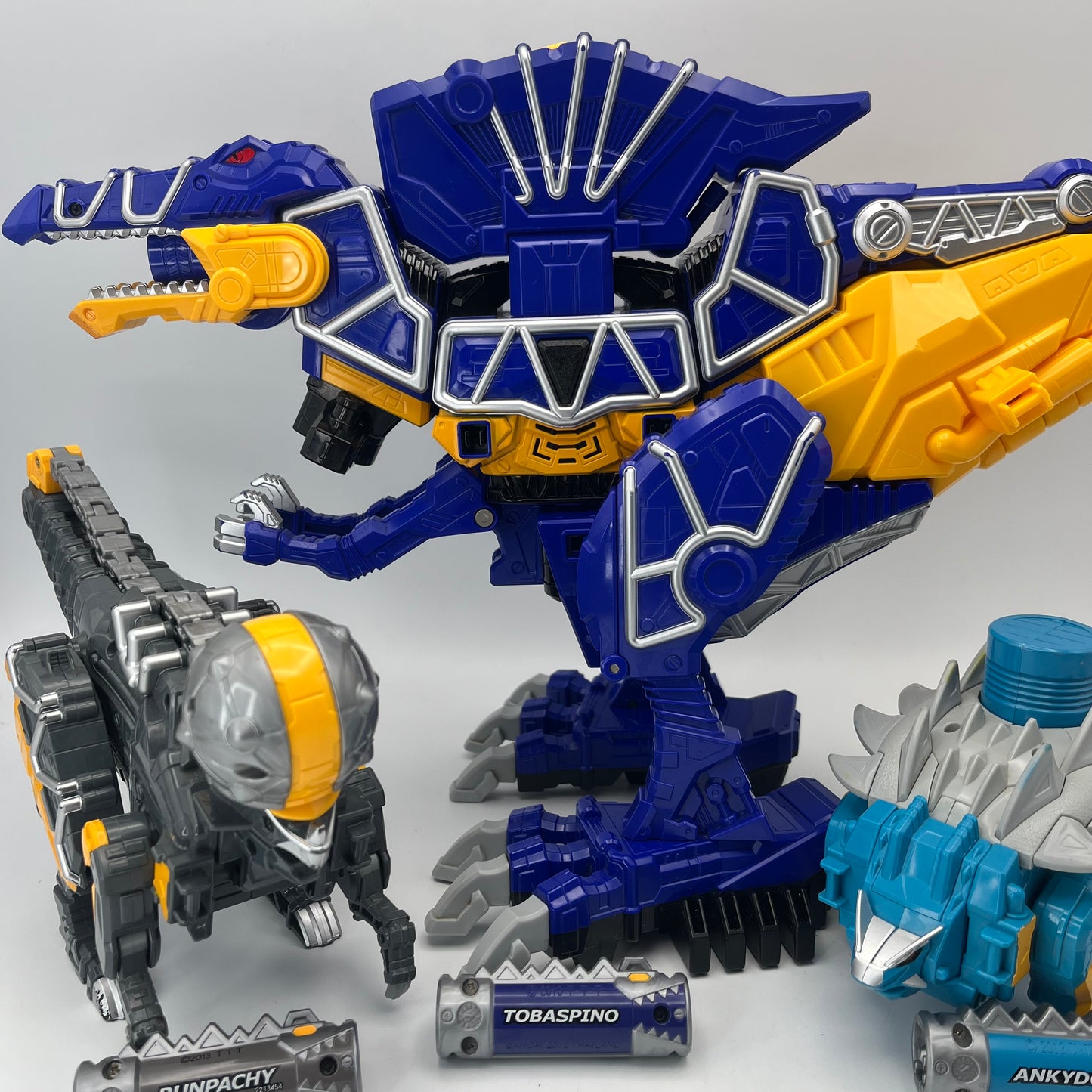 Spino Charge Megazord/Power rangers Dino Charge