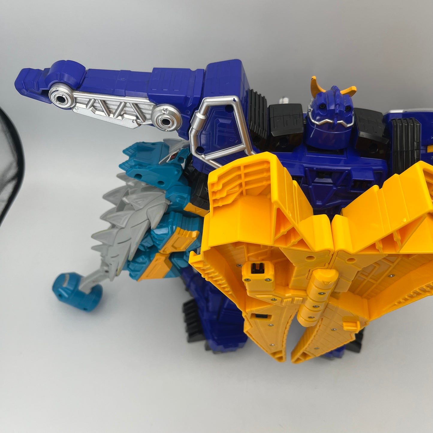 Spino Charge Megazord/Power rangers Dino Charge