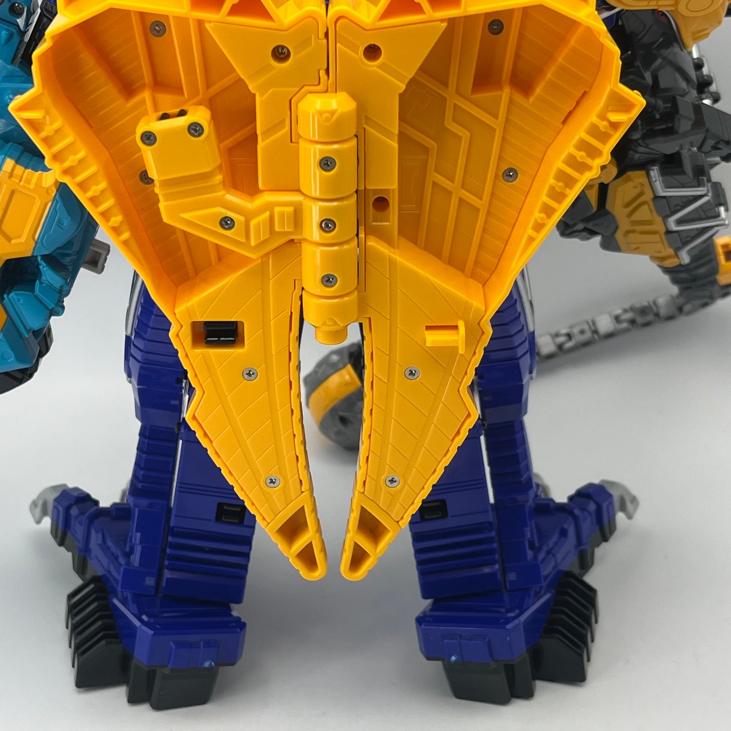 Spino Charge Megazord/Power rangers Dino Charge
