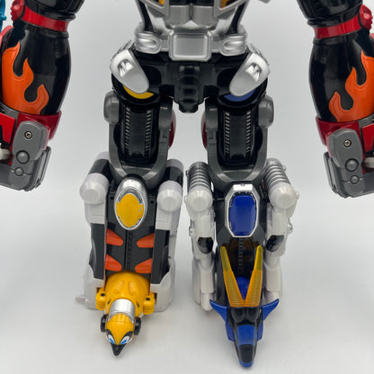 Jungle Master with Shark Power/Power Rangers Jungle Fury