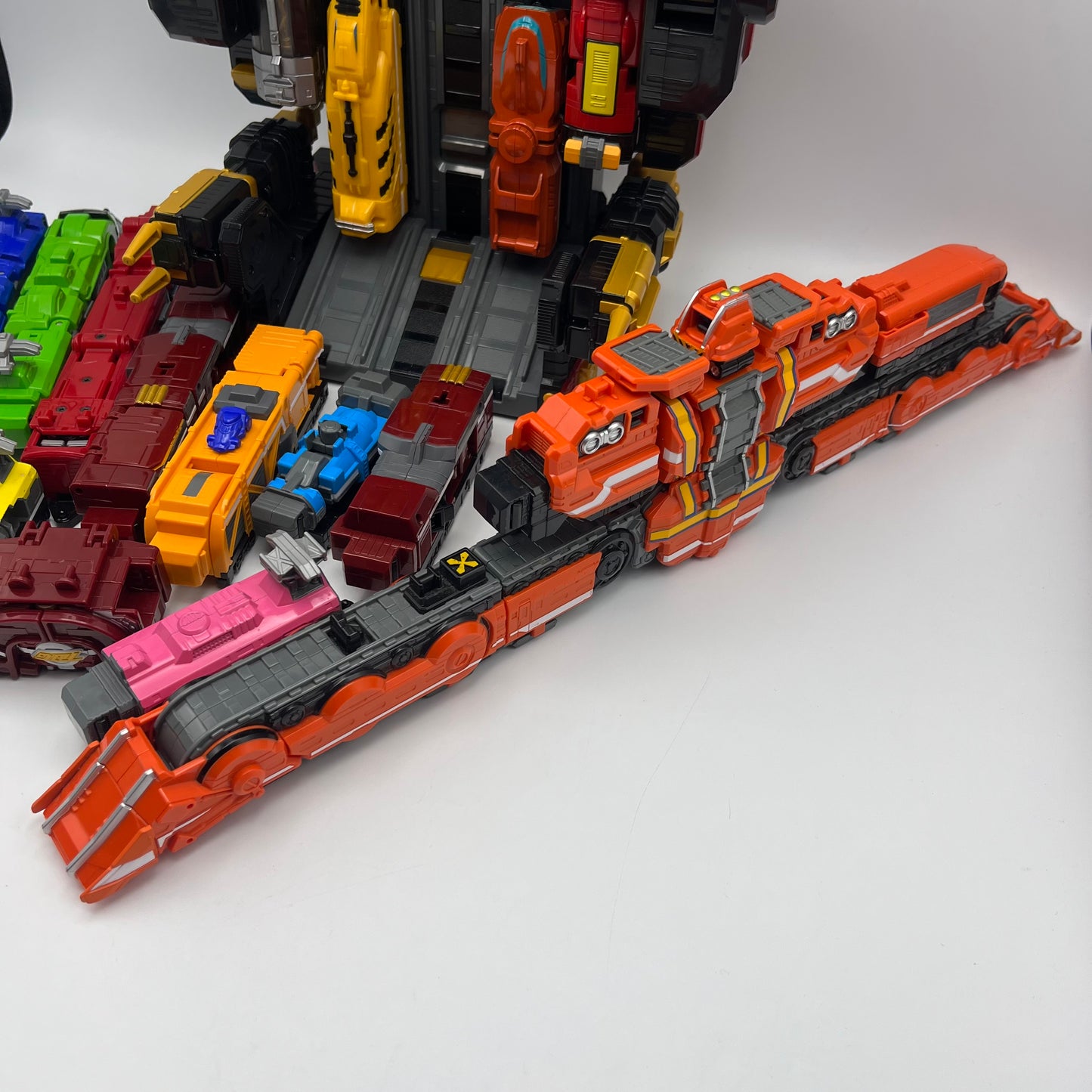 ToQ Rainbow/Ressha Sentai ToQger