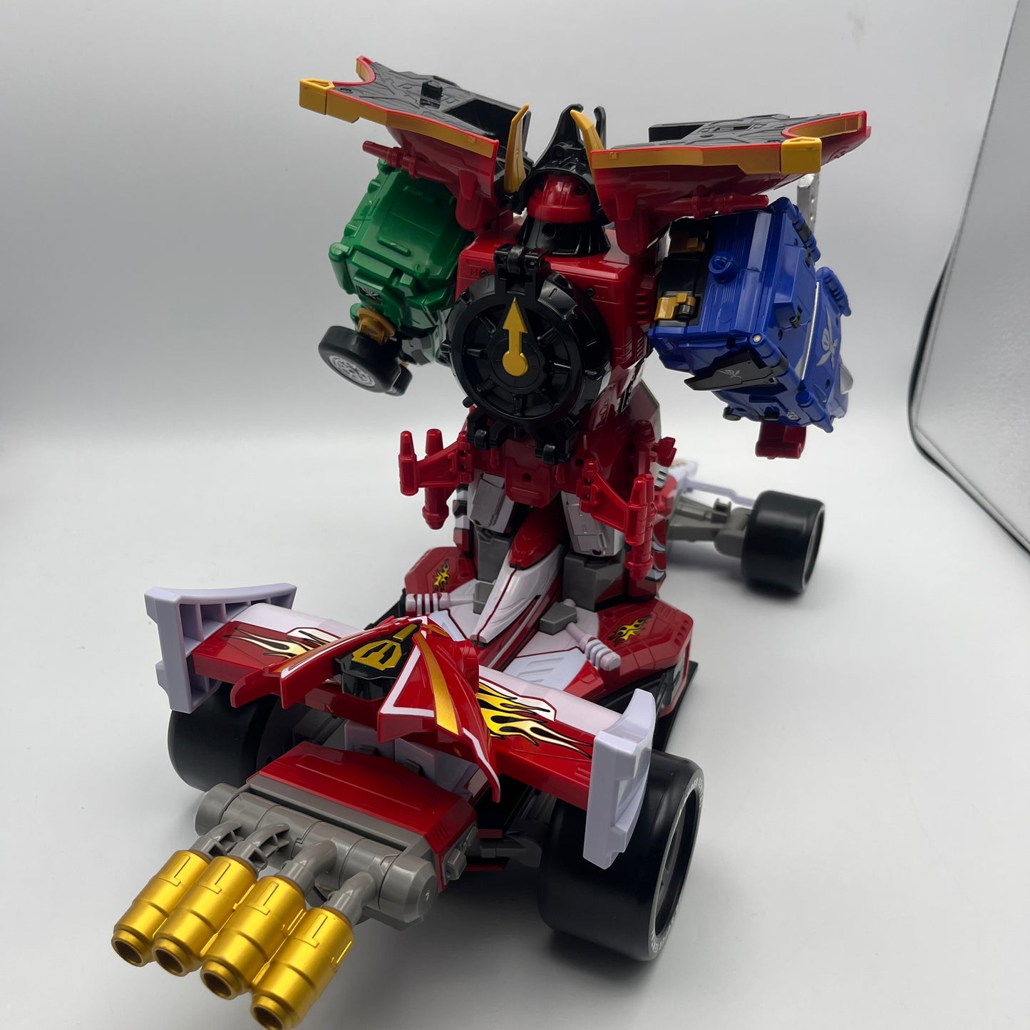 Ultimate Legendary Megazord/Super Megaforce