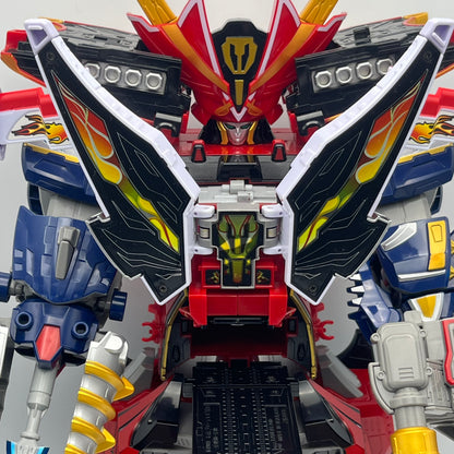 Ultimate Legendary Megazord/Super Megaforce