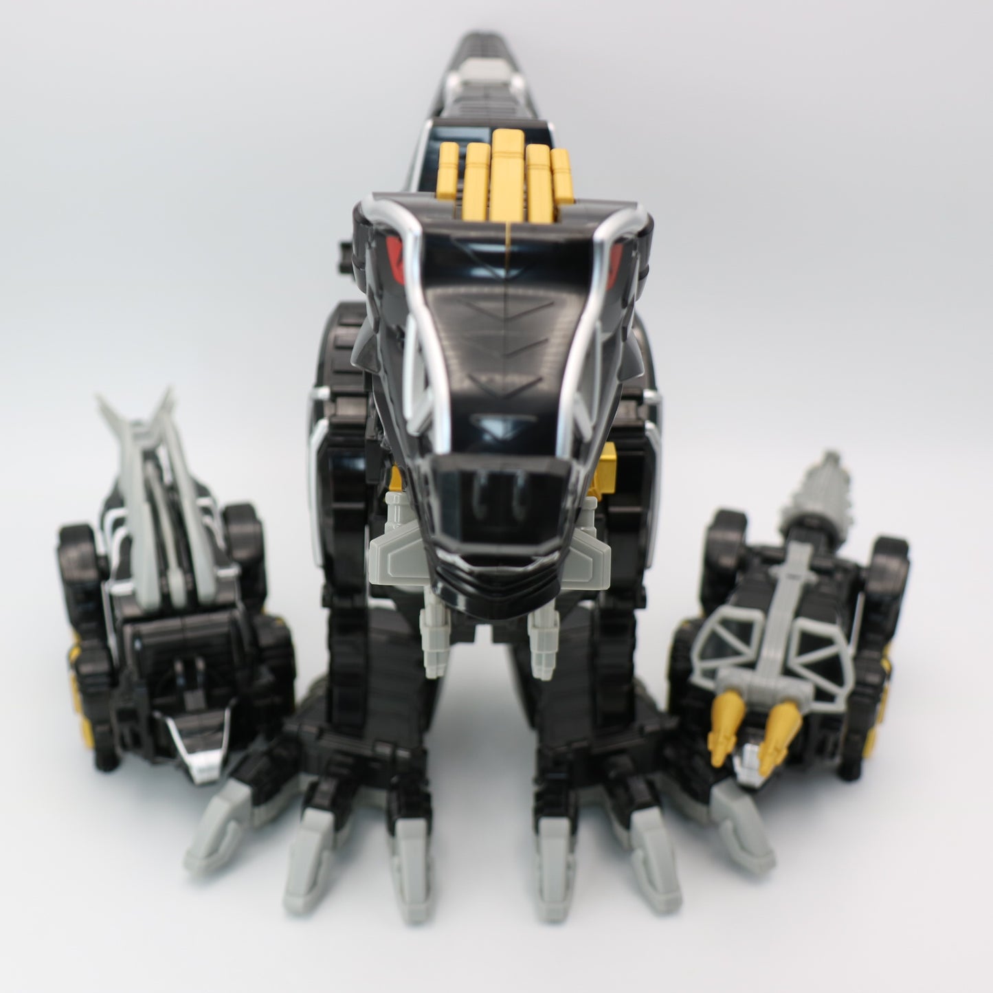 Black Dino Charge Megazord/Power Rangers Dino Charge-Black Kyoryuzin (Kyoryujin) - Japanese Exclusive - Zyuden Sentai Kyoryuger Megazord
