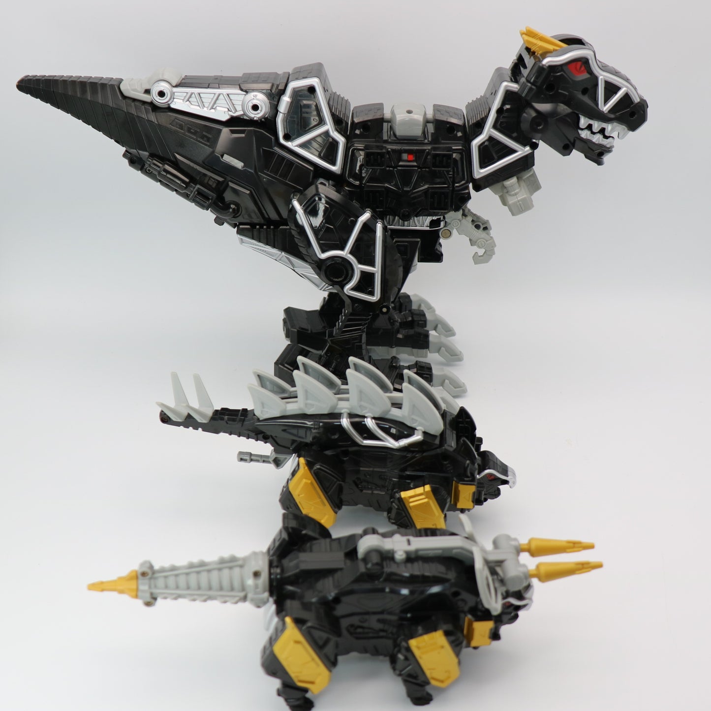 Black Dino Charge Megazord/Power Rangers Dino Charge-Black Kyoryuzin (Kyoryujin) - Japanese Exclusive - Zyuden Sentai Kyoryuger Megazord