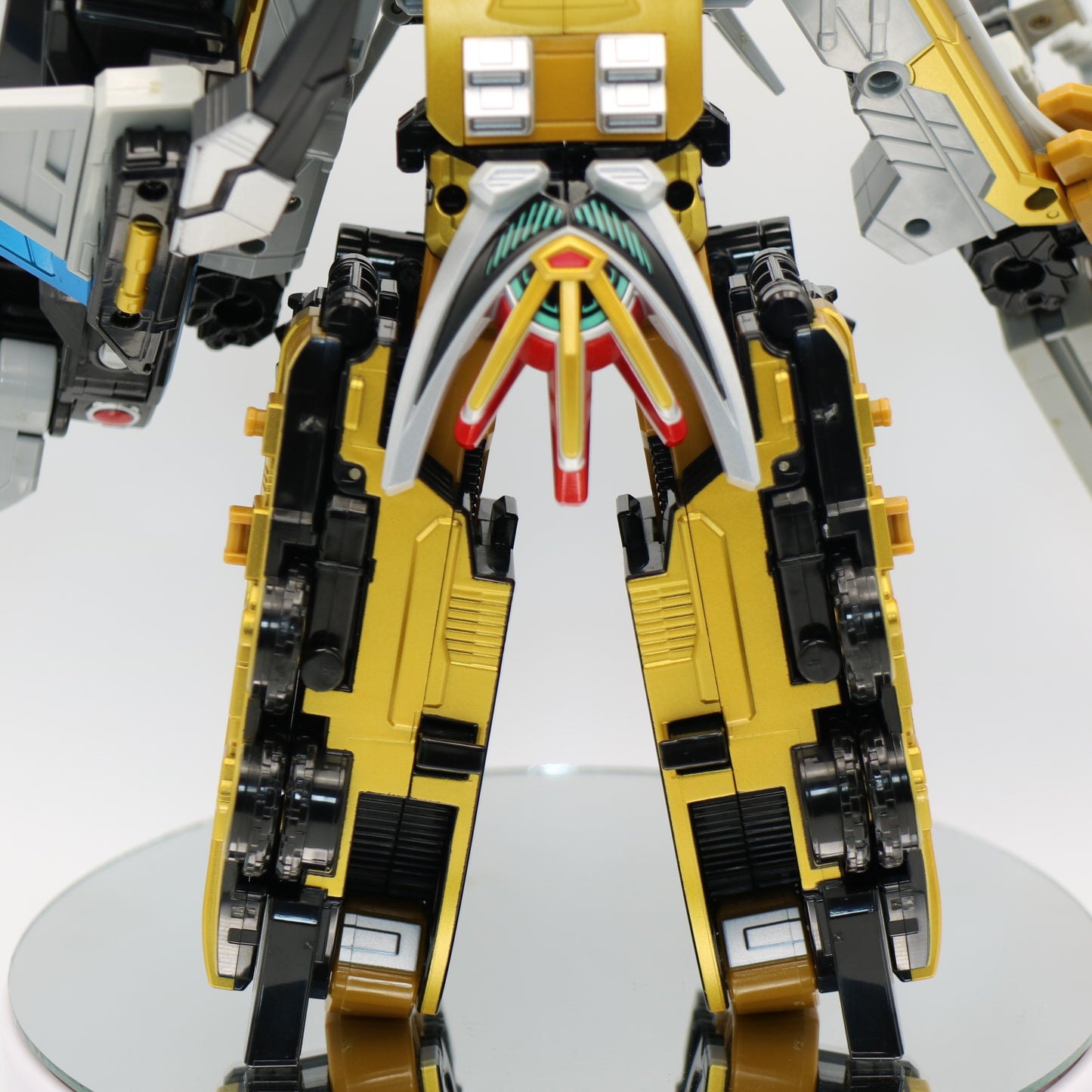 Striker Megazord/Power Rangers Beast Morphers-Japanese ver.Buster Hercules Go-Busters