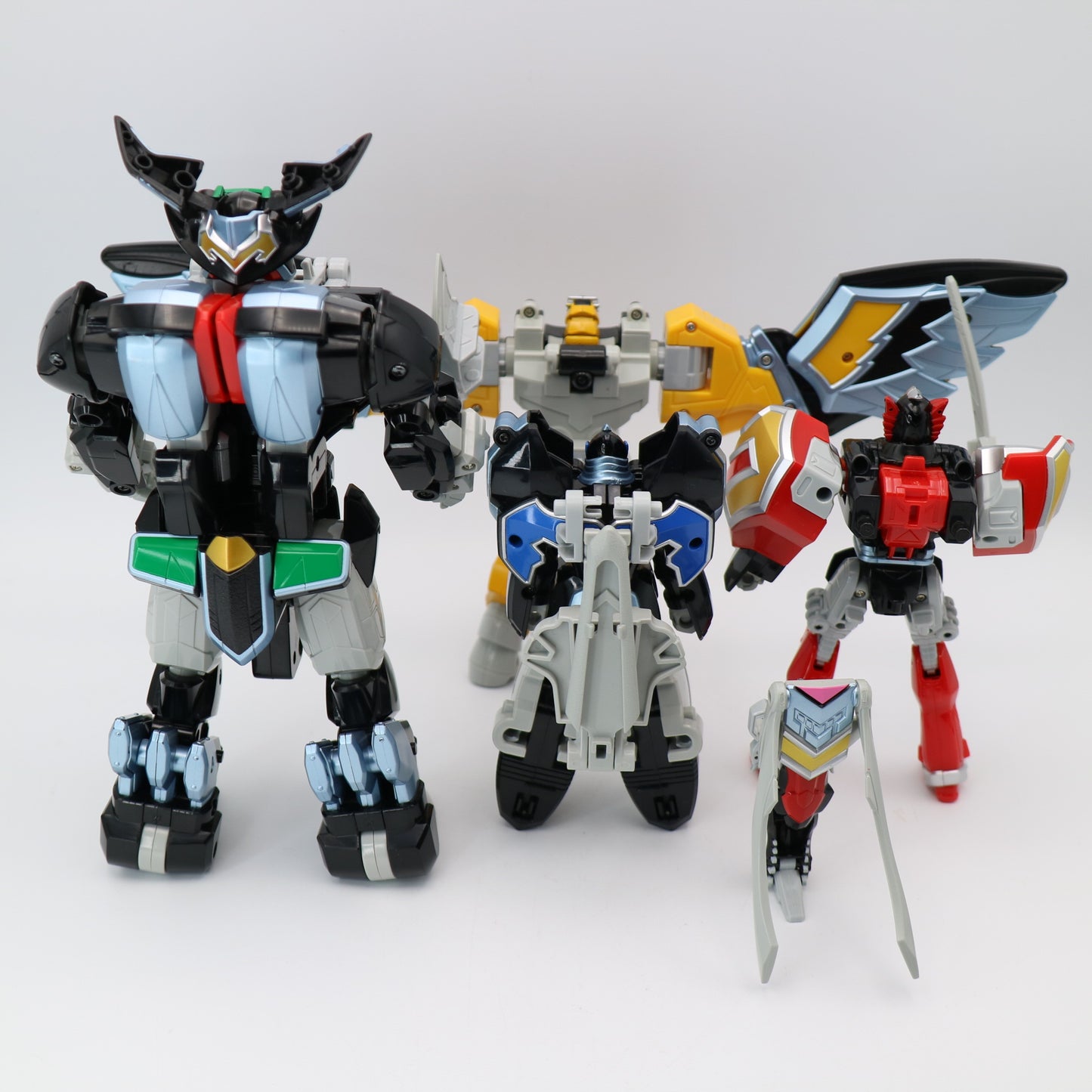 Titan Megazord Complete Set/Power Rangers Mystic Force - Magiking/Magiranger