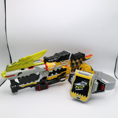 Dino Morpher,Dino Saber,Dino Com/Power Rangers Dino Charge-Gaburevolver,Gaburicalibur,Mobuckle/Zyuden Sentai Kyoryuger