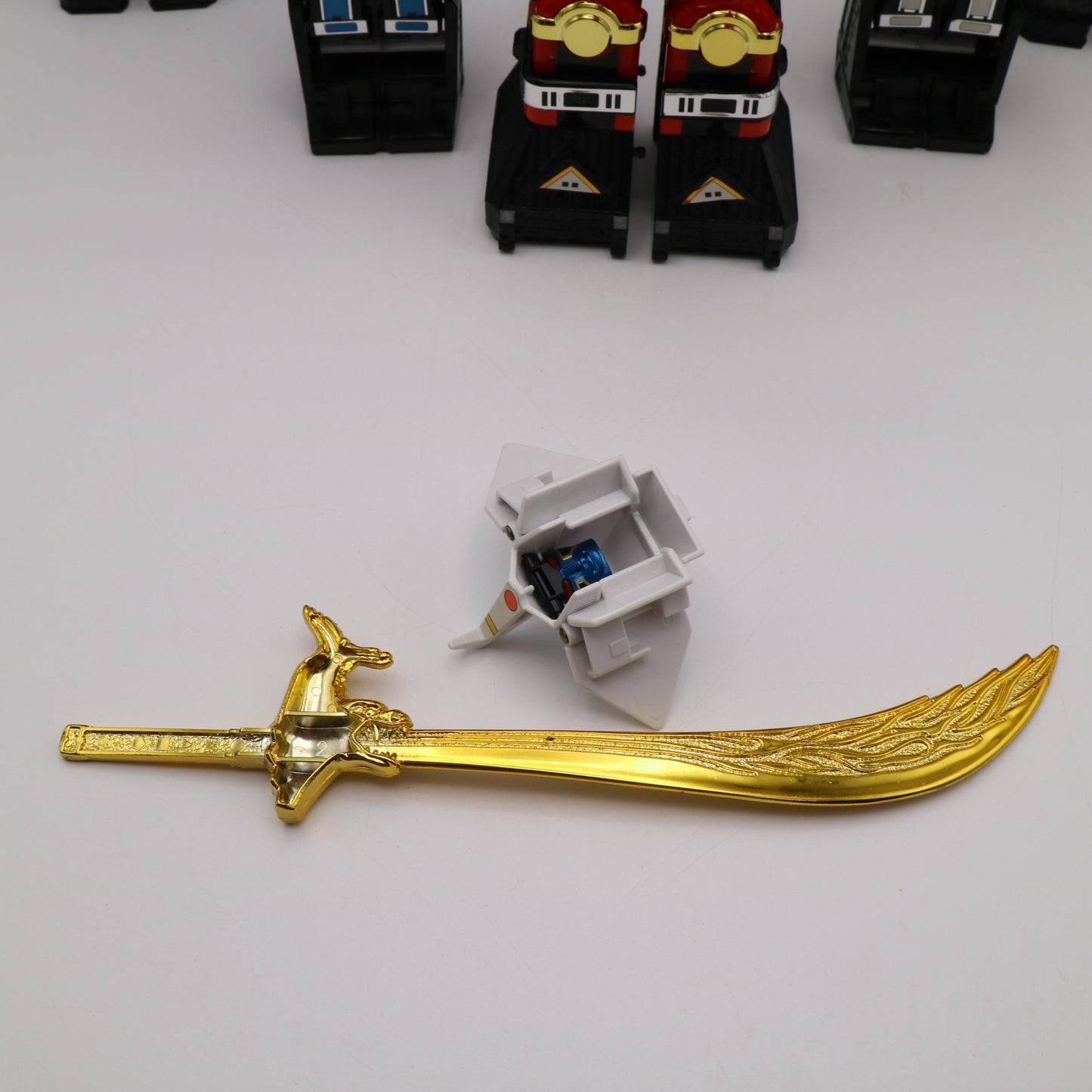 Shogun Falconzord/Mighty Morphin Power rangers