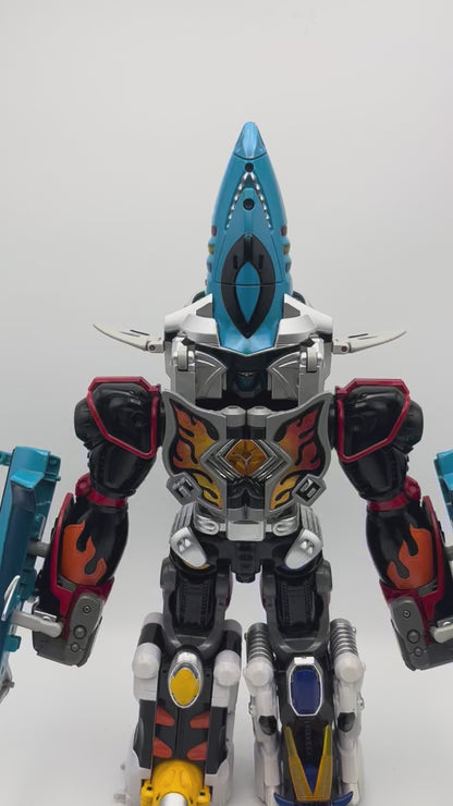Jungle Master with Shark Power/Power Rangers Jungle Fury